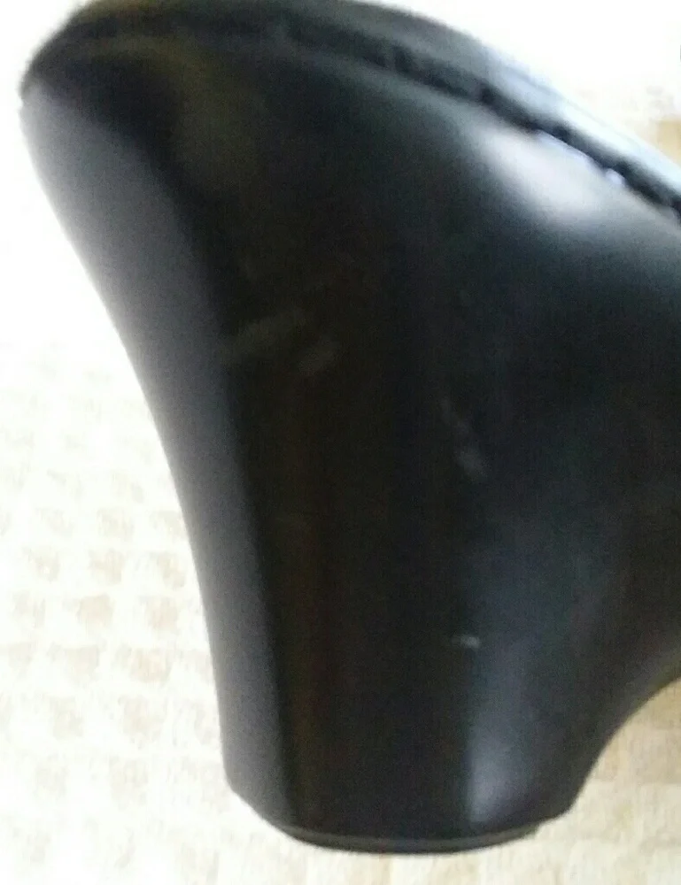 I Love Comfort Black Leather Sandals